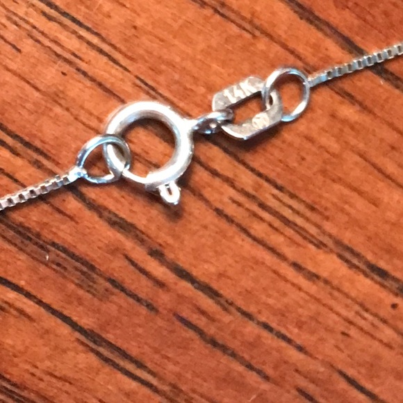 14K White Gold 19 Inch Chain Mystic Topaz Necklace - Picture 4 of 9